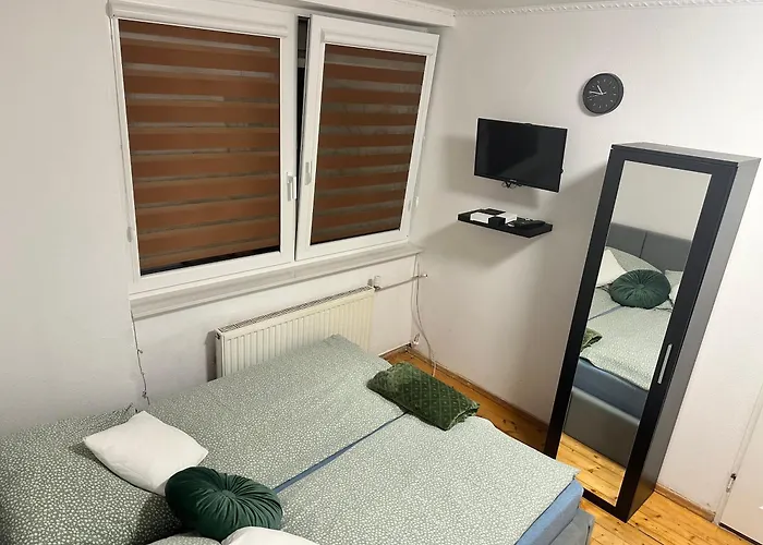 Na Dolnej كارباش